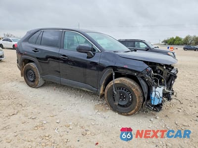 Czwarte zdjęcie samochodu z boku: 2025 TOYOTA RAV4 LE VIN:2T3H1RFV4SW371474 - miniatura