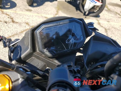 Zdjęcie 7 z 9 samochodu: 2026 KAWASAKI ZX400 S VIN:ML5ZXCS19TDA47788 - miniatura