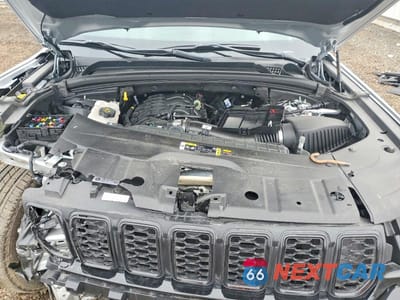 Zdjęcie 12 z 13 samochodu: 2025 JEEP GRAND CHEROKEE LAREDO VIN:1C4RJHAG6SC336607 - miniatura