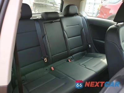 Zdjęcie 10 z 12 samochodu: 2015 VOLKSWAGEN GOLF VIN:3VW917AU0FM026745 - miniatura