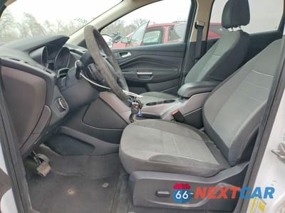 Zdjęcie 7 z 12 samochodu: 2014 FORD ESCAPE SE VIN:1FMCU0GX6EUC67952 - miniatura
