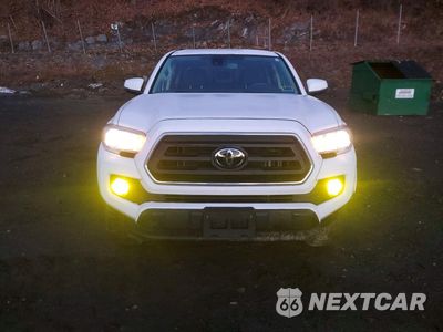 Piąte zdjęcie samochodu w środku: 2021 TOYOTA TACOMA SR5 V6 VIN:3TMCZ5AN0MM377537 - miniatura