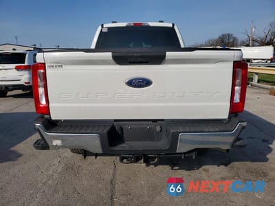 Zdjęcie 6 z 13 samochodu: 2024 FORD F250 SUPER DUTY VIN:1FT7W2BA2REE47573 - miniatura