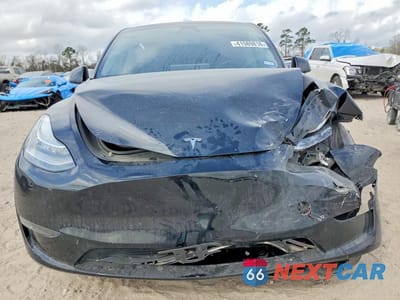 Piąte zdjęcie samochodu w środku: 2023 TESLA MODEL Y VIN:7SAYGDEE5PA154709 - miniatura