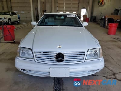 Piąte zdjęcie samochodu w środku: 1999 MERCEDES-BENZ SL 500 VIN:WDBFA68F6XF187740 - miniatura