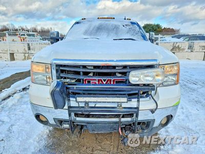 Piąte zdjęcie samochodu w środku: 2009 GMC SIERRA K2500 SLT VIN:1GTHK63609F177142 - miniatura