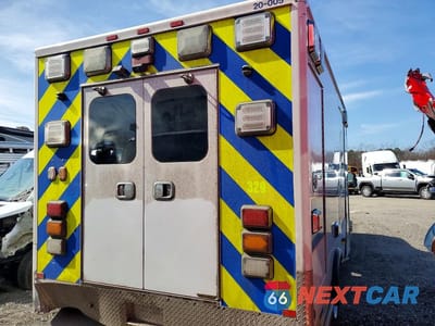 Trzecie zdjęcie samochodu z tyłu: 2020 FORD F550 SUPER DUTY VIN:1FDUF5GN5LDA08215 - miniatura