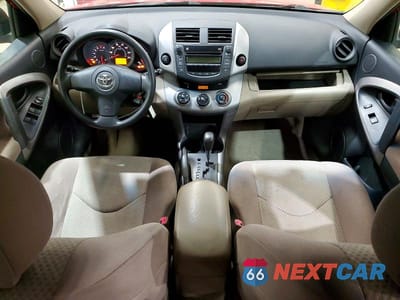 Zdjęcie 8 z 12 samochodu: 2006 TOYOTA RAV4 VIN:JTMBD33VX66004343 - miniatura