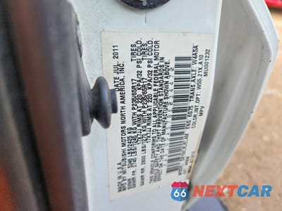 Zdjęcie 13 z 13 samochodu: 2011 MITSUBISHI ENDEAVOR VIN:4A4JN2AS7BE034470 - miniatura