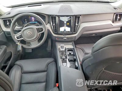 Zdjęcie 8 z 13 samochodu: 2025 VOLVO XC60 ULTRA VIN:YV4H60RM8S1075708 - miniatura
