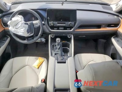 Zdjęcie 8 z 13 samochodu: 2025 TOYOTA GRAND HIGHLANDER LIMITED VIN:5TDAAAB5XSS070539 - miniatura