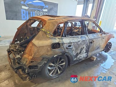 Trzecie zdjęcie samochodu z tyłu: 2022 AUDI Q5 PREMIUM PLUS 45 VIN:WA1EAAFY3N2112786 - miniatura