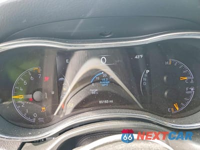 Zdjęcie 9 z 12 samochodu: 2020 JEEP GRAND CHEROKEE LIMITED VIN:1C4RJFBG9LC243908 - miniatura