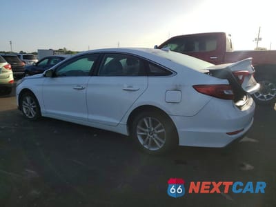 Drugie zdjęcie samochodu z przodu: 2017 HYUNDAI SONATA BASE VIN:5NPE24AF4HH563013 - miniatura