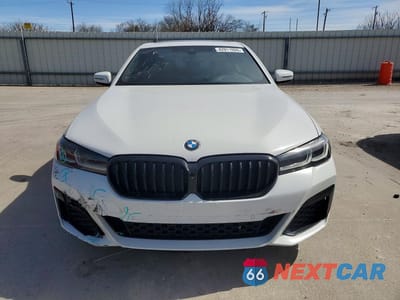 Piąte zdjęcie samochodu w środku: 2021 BMW 530 I VIN:WBA53BH07MCF50698 - miniatura