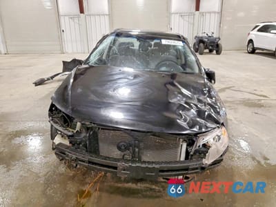 Piąte zdjęcie samochodu w środku: 2010 KIA OPTIMA LX VIN:KNAGG4A80A5395773 - miniatura