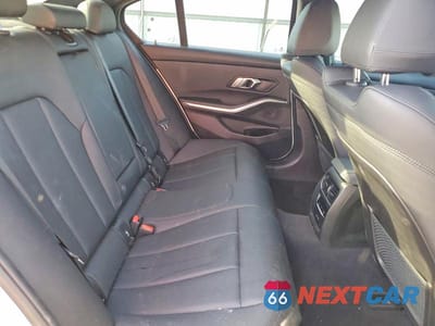Zdjęcie 10 z 12 samochodu: 2021 BMW 330I VIN:3MW5R1J04M8C15387 - miniatura