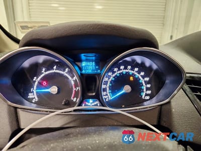Zdjęcie 9 z 12 samochodu: 2019 FORD FIESTA SE VIN:3FADP4BJ6KM131241 - miniatura