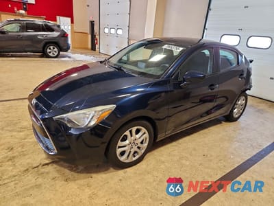 2017 TOYOTA YARIS IA 3MYDLBYV2HY149274 - główne zdjęcie licytacji z USA - miniatura