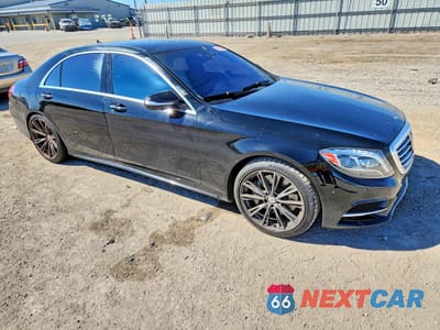 Czwarte zdjęcie samochodu z boku: 2014 MERCEDES-BENZ S 550 VIN:WDDUG8CB3EA021814 - miniatura