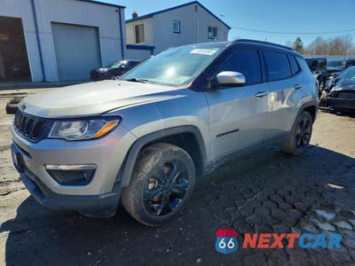 2021 JEEP COMPASS LATITUDE 3C4NJDBBXMT551926 - główne zdjęcie licytacji z USA - miniatura