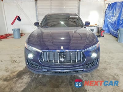 Piąte zdjęcie samochodu w środku: 2017 MASERATI LEVANTE VIN:ZN661XUA3HX222620 - miniatura