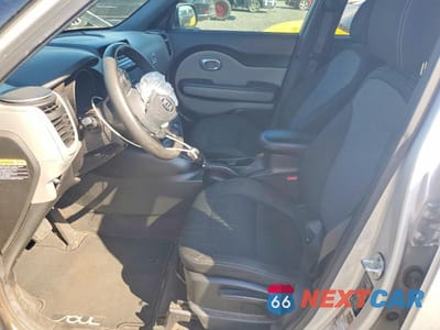 Zdjęcie 7 z 12 samochodu: 2018 KIA SOUL + VIN:KNDJP3A56J7511572 - miniatura