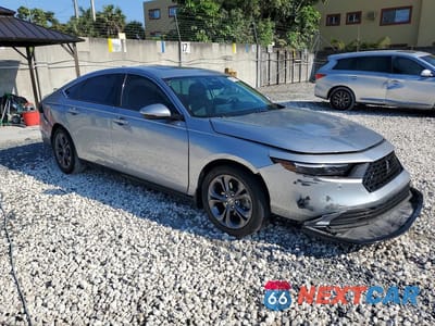 Czwarte zdjęcie samochodu z boku: 2023 HONDA ACCORD HYBRID EXL VIN:1HGCY2F68PA068243 - miniatura