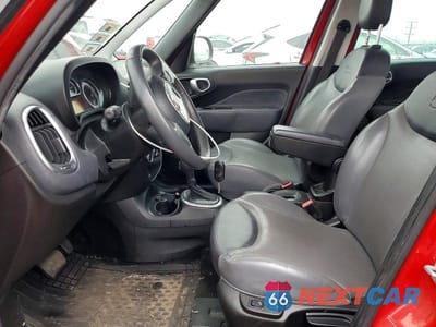 Zdjęcie 7 z 12 samochodu: 2014 FIAT 500L LOUNGE VIN:ZFBCFACH8EZ018609 - miniatura
