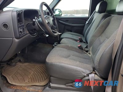 Zdjęcie 7 z 11 samochodu: 2003 CHEVROLET SILVERADO C1500 VIN:1GCEC14X13Z106578 - miniatura
