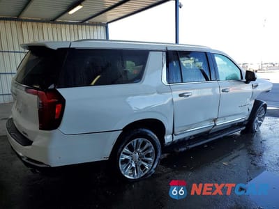 Trzecie zdjęcie samochodu z tyłu: 2025 GMC YUKON XL DENALI VIN:1GKS2JRL1SR377882 - miniatura
