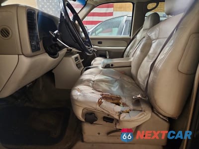 Zdjęcie 7 z 13 samochodu: 2002 CHEVROLET SUBURBAN K1500 VIN:1GNFK16Z72J188147 - miniatura