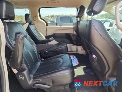 Zdjęcie 11 z 13 samochodu: 2020 CHRYSLER VOYAGER LXI VIN:2C4RC1DG2LR261118 - miniatura