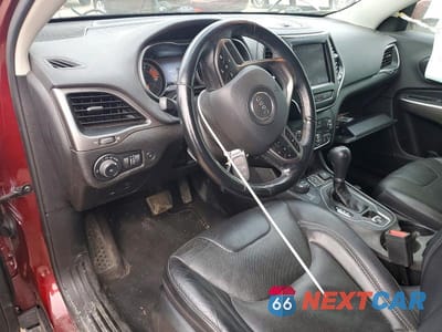 Zdjęcie 8 z 12 samochodu: 2021 JEEP CHEROKEE LATITUDE LUX VIN:1C4PJMMXXMD172321 - miniatura