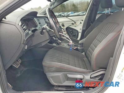 Zdjęcie 7 z 12 samochodu: 2021 VOLKSWAGEN JETTA GLI VIN:3VW6T7BU4MM071597 - miniatura