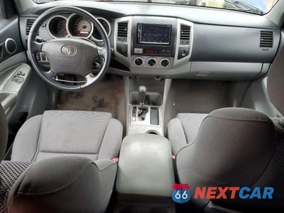 Zdjęcie 8 z 11 samochodu: 2006 TOYOTA TACOMA PRERUNNER V6 VIN:5TETU62N46Z249049 - miniatura