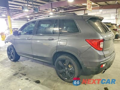 Drugie zdjęcie samochodu z przodu: 2021 HONDA PASSPORT ELITE VIN:5FNYF8H01MB036436 - miniatura