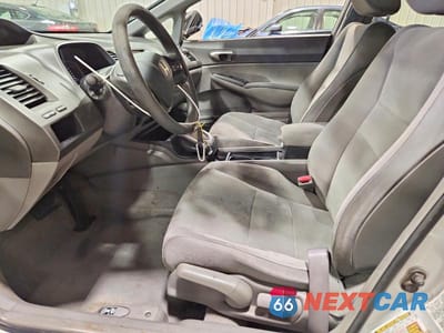 Zdjęcie 7 z 12 samochodu: 2006 HONDA CIVIC VIN:1HGFA16526L149664 - miniatura
