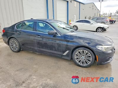 Czwarte zdjęcie samochodu z boku: 2017 BMW 530 I VIN:WBAJA5C30HG894005 - miniatura