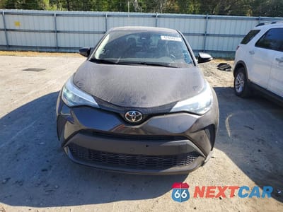 Piąte zdjęcie samochodu w środku: 2021 TOYOTA C-HR LE VIN:NMTKHMBX4MR135230 - miniatura