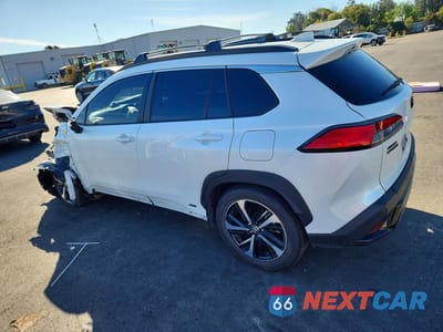 Drugie zdjęcie samochodu z przodu: 2023 TOYOTA COROLLA CROSS HYBRID XSE VIN:7MUFBABG1PV006164 - miniatura