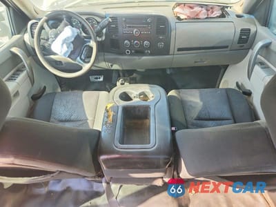 Zdjęcie 8 z 13 samochodu: 2014 CHEVROLET SILVERADO FLATBED TRUCK VIN:1GB4KZC81EF143355 - miniatura