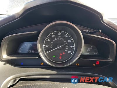 Zdjęcie 9 z 13 samochodu: 2017 MAZDA 3 SPORT VIN:3MZBN1U71HM147229 - miniatura