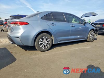 Trzecie zdjęcie samochodu z tyłu: 2022 TOYOTA COROLLA HYBRID LE VIN:JTDEAMDE4NJ052796 - miniatura