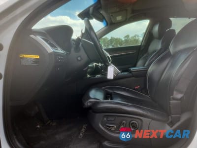 Zdjęcie 7 z 11 samochodu: 2017 GENESIS G80 3.8 VIN:KMHGN4JE6HU188895 - miniatura