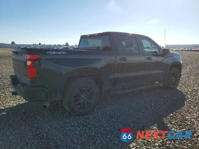 Trzecie zdjęcie samochodu z tyłu: 2022 CHEVROLET SILVERADO LTD K1500 CUSTOM VIN:1GCPYBEK9NZ168171 - miniatura