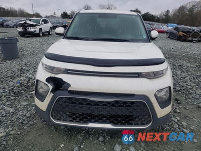 Piąte zdjęcie samochodu w środku: 2022 KIA SOUL LX VIN:KNDJ23AUXN7173590 - miniatura