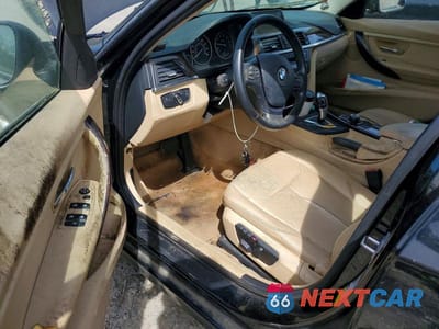 Zdjęcie 8 z 11 samochodu: 2014 BMW 320 I VIN:WBA3B1G50ENS79939 - miniatura