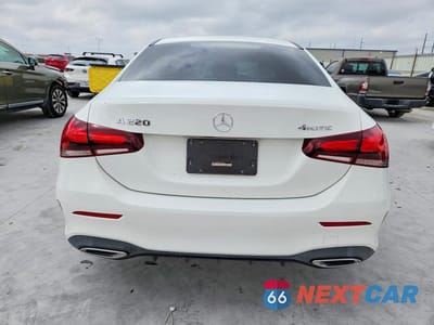 Zdjęcie 6 z 11 samochodu: 2022 MERCEDES-BENZ A 220 4MATIC VIN:W1K3G4FB3NJ373534 - miniatura