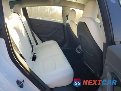 Zdjęcie 10 z 12 samochodu: 2022 TESLA MODEL 3 VIN:5YJ3E1EB3NF114324 - miniatura